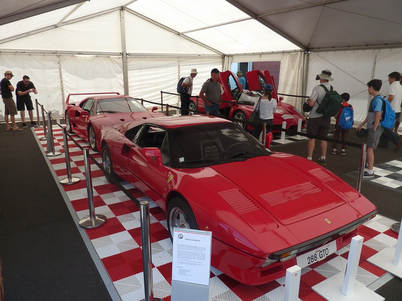 Illustration for article titled Ferraris at the NZ Festival of Motor Racing